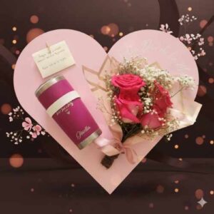 Arreglo floral corazón con tomatodo y tarjeta con dedicatoria