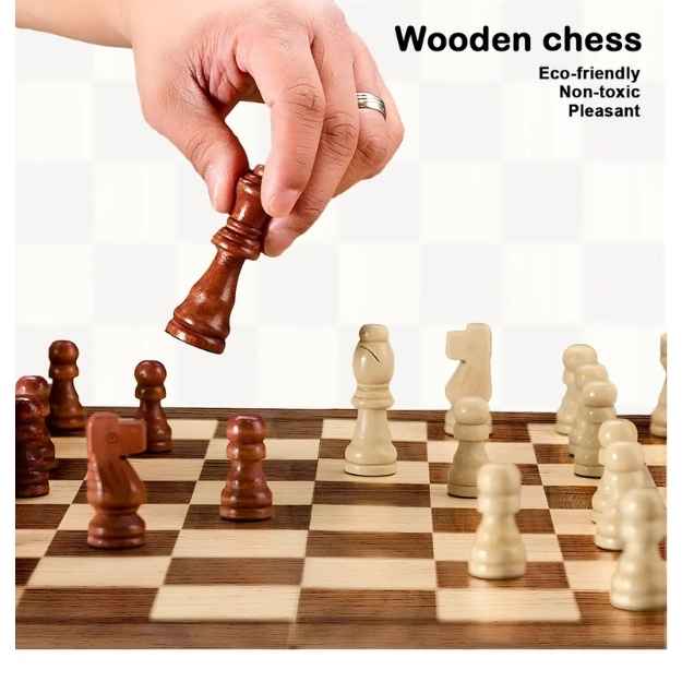 Set Whisky Premium con Ajedrez en Caja de Madera